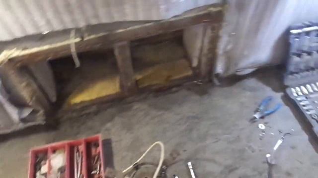Переделка вентиляции в моём гараже.Надоело красить без вытяжки. смотреть онлайн