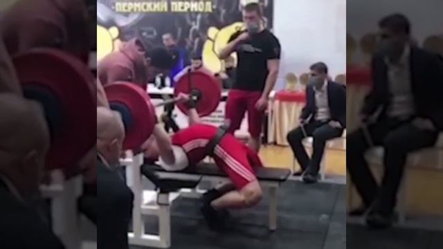 Жим лёжа. 19 лет. Выполнил норматив МС смотреть онлайн