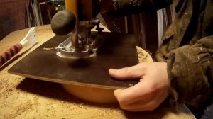 Деревянная тарелка, ручным фрезером