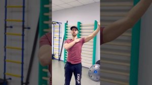 Боль в плече при подъеме руки вверх. Упражнение