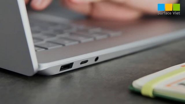 Surface Laptop 3 13.5 inch vs Macbook Pro 13 inch 2020 | Chiếc máy nào phù hợp với bạn nhất ...?? смотреть онлайн