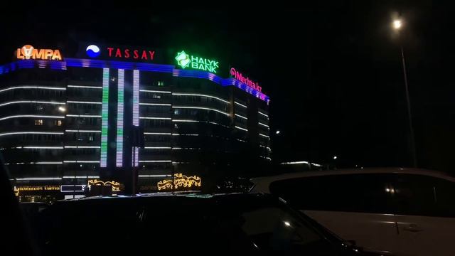 Актобе полумарафон 1 октября. 21,1 км. 1 место смотреть онлайн