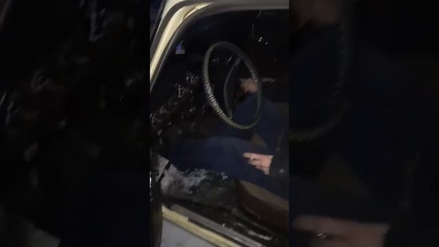 Запуск двигателя в мороз -35 -37 старенькой ВАЗ 2106 1989 г.в вполне реальный и без подогрева! смотреть онлайн