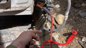 Как открыть машину если сел аккумулятор и нет ключа. Купил Авто в США а он не открывается .