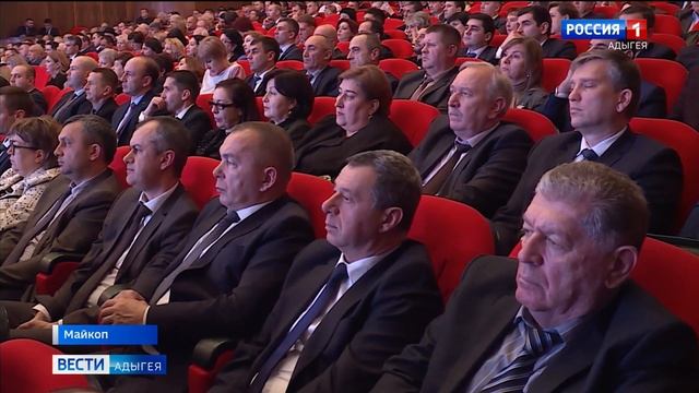 Глава Адыгеи отчитался о работе кабинета министров РА в 2022 году смотреть онлайн