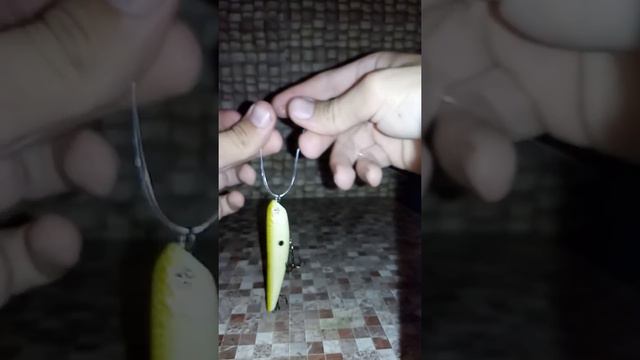 Как привязать крючок или приманку прочным узлом смотреть онлайн