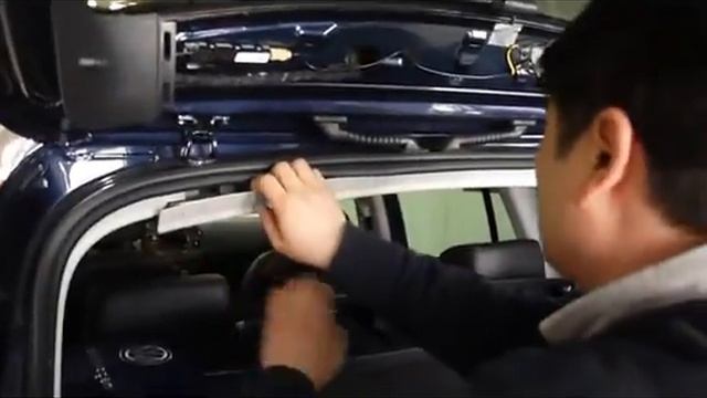 VW TIGUAN TRUNK DOOR trims removal (for installing RVC) смотреть онлайн