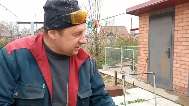 самый простой способ выровнить уголок