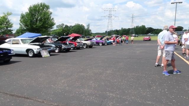 AWESOME CHEVY CAR SHOW! - 20th Annual All Chevy Car Show! - Stillwater Minnesota 2021. Classic Cars смотреть онлайн