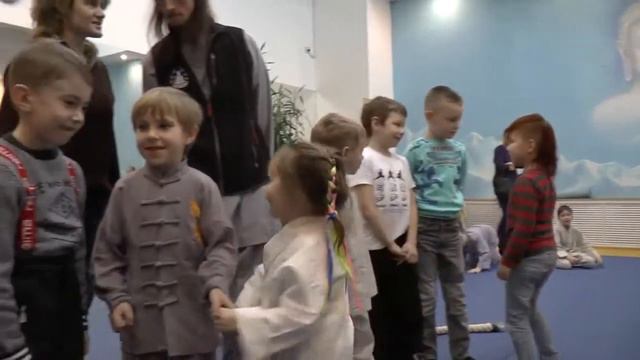 Китайский Новый год в Школе. Репортаж смотреть онлайн