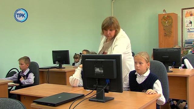 Школьники участвуют во Всероссийской олимпиаде по ПДД смотреть онлайн