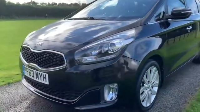 Kia Carens смотреть онлайн
