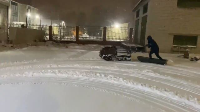 Вячеслав на мотобуксировщике «Железная собака» М600/1700. смотреть онлайн