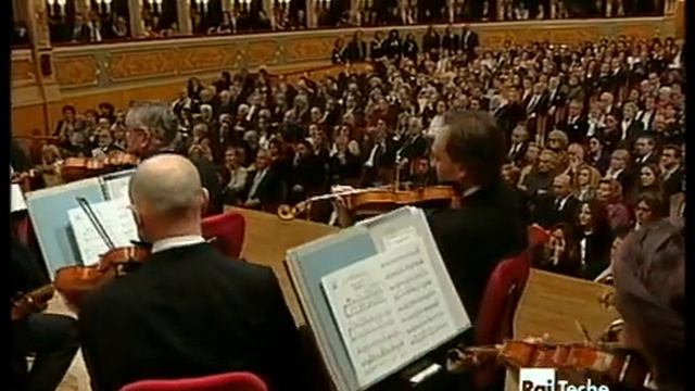 Giuseppe Verdi - La Traviata смотреть онлайн
