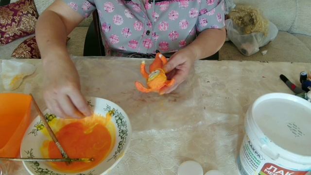 Ватная игрушка зайка в пушистой шубке. Работа синтепоном. Мастер класс. смотреть онлайн