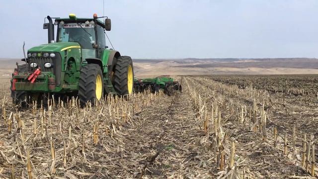 Дисковая борона John Deere 2623