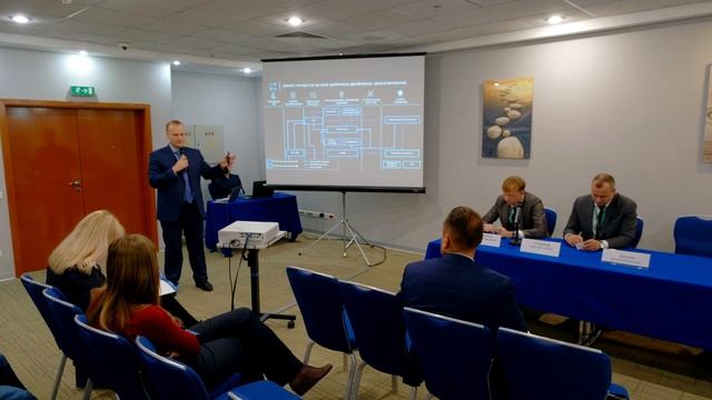 Николай Сальников: «Цифровые двойники стадий проектирования и строительства» смотреть онлайн