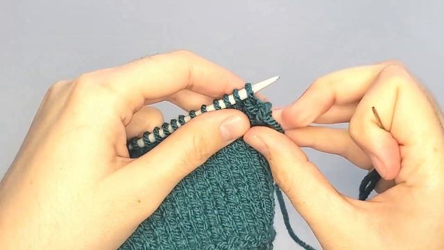 Как закрыть петли иглой | Эластичный край | Вязание спицами смотреть онлайн