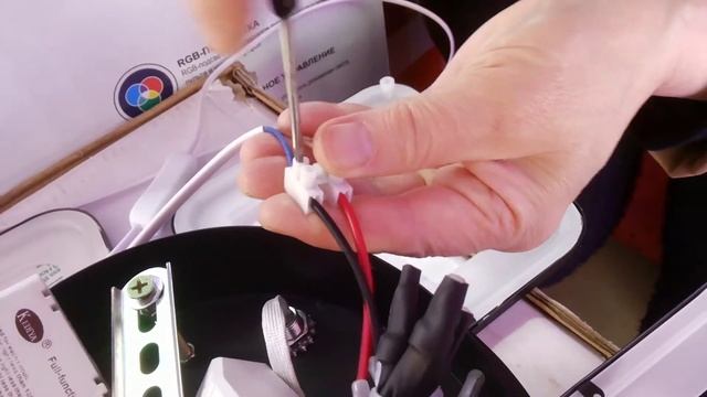 Собираем Светодиодную Люстру Квадраты.Крепеж планка на Любой Потолок! смотреть онлайн