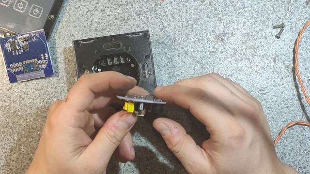 Сенсорный выключатель, что же внутри, ремонт. смотреть онлайн