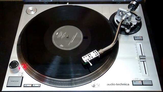 Chrono Trigger And Chrono Cross Arrangement Album - vinyl LP face B (Square enix) смотреть онлайн