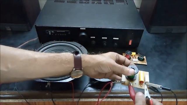 Comparison Of 6 And 12 DB Crossover Network In A 2 Way Speaker System