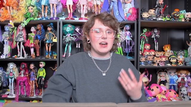 Was the Chucky and Tiffany Skullector Set Monster High's Worst Release Yet? смотреть онлайн