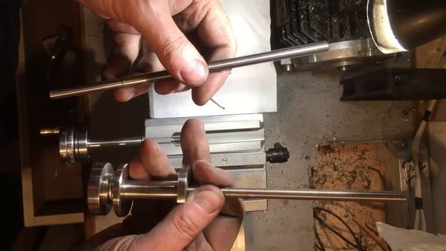 Taig lathe without backlash cross feed nut смотреть онлайн