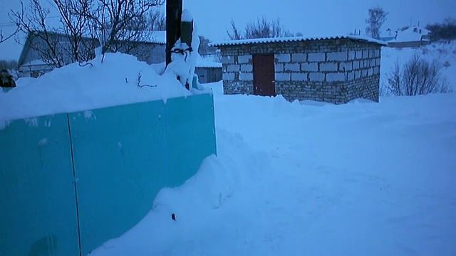 Напугать друга,хотя он об этом даже не знал. Ахахах......(прикол) смотреть онлайн