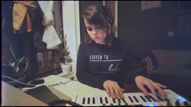 ambient soundscape // arturia keystep + spitfire "stratus" смотреть онлайн