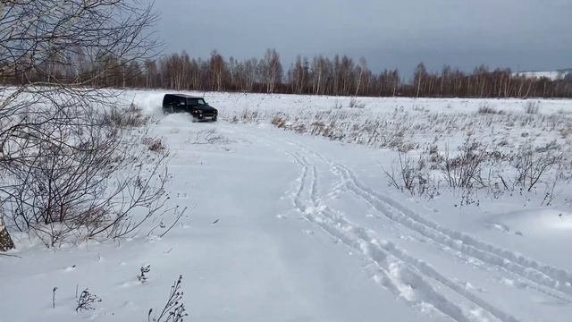 hummer h3 по снегу в феврале . Сибирь смотреть онлайн