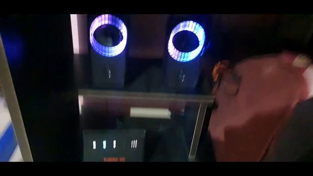 ZEBRONICS Warrior 4 Desktop RGB Light 2.0 Speaker. смотреть онлайн