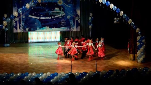 Танец "Русский танец", школа №189 5"А" класс, г. Алма-Ата смотреть онлайн