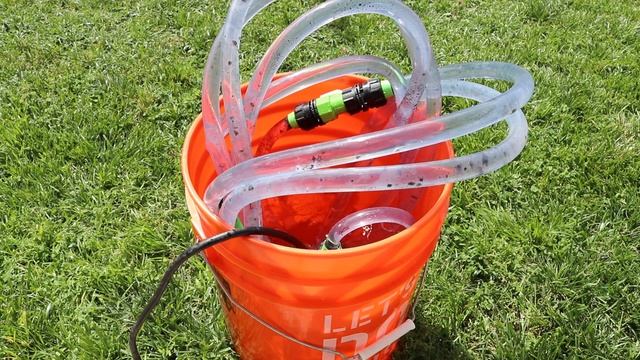 REMOVE MOLD AND ALGAE FROM YOUR PYTHON HOSE смотреть онлайн