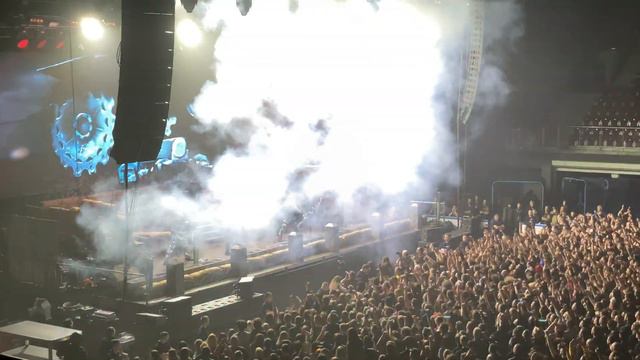 Sabaton - Ghost Division + Great War (Live in Saint-Petersburg 14.03.2020) смотреть онлайн