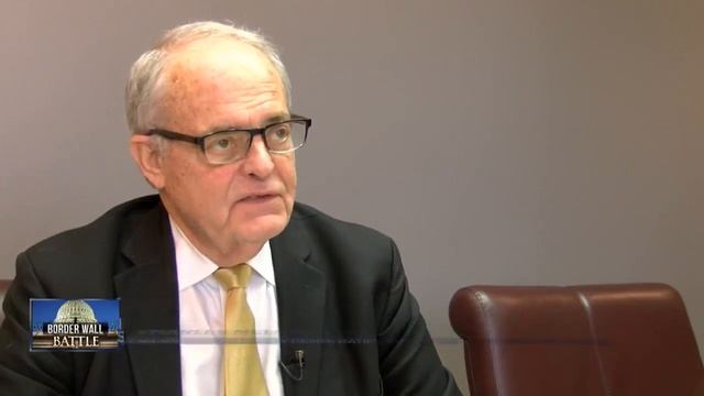 Local political leaders react to President Trump's push for a border wall смотреть онлайн