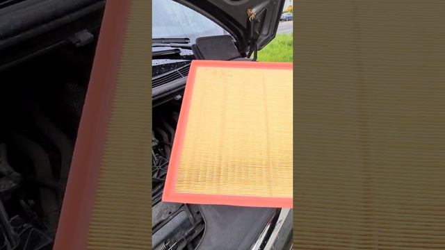 Ford Transit Custom Air filter change смотреть онлайн