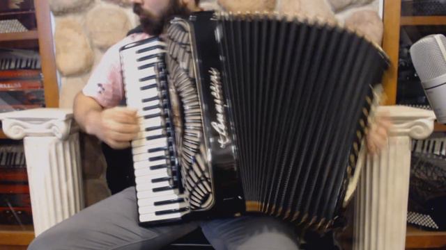SEREBALGOLDBK - Black Serenellini Balkan Gold Piano Accordion Binci LMMH 41 120 $8999 смотреть онлайн