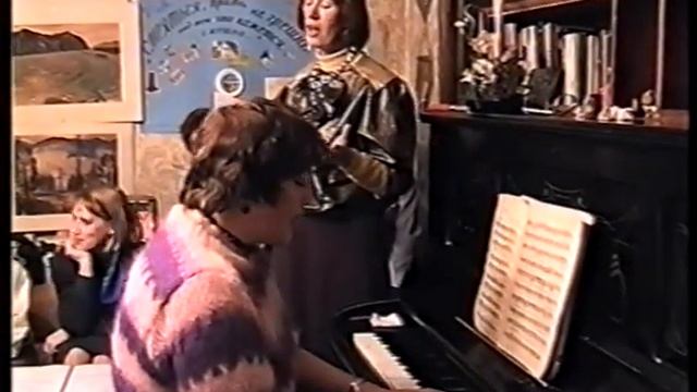 "Я ехала домой" (запись 1997 г.). Исполняют Людмила Титова и Лидия Васильева (аккомпанирует). смотреть онлайн