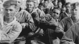 Пей моряк, пей до дна...