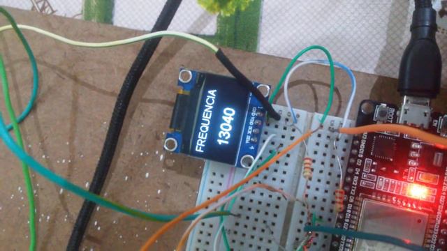 Multiteste com Esp32 e display Oled смотреть онлайн