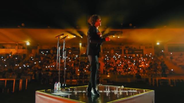 Yellow - Coldplay Played By 1000 Musicians | Rockin’1000