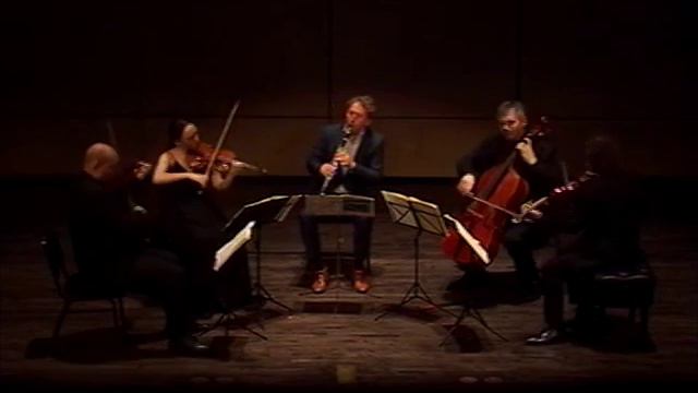 Carl Maria von Weber - Clarinet Quintet opus 34 - Menuetto capriccio смотреть онлайн