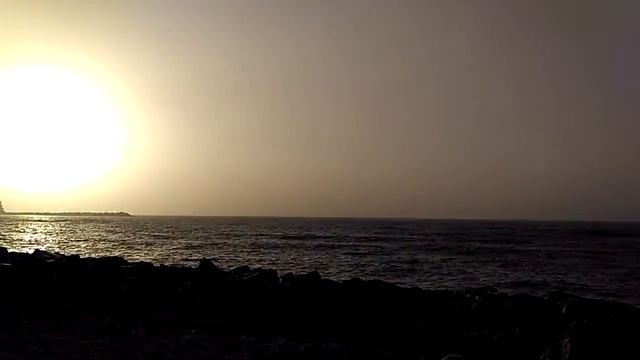 Идём купаться в Шарджа ОАЭ 20 февраля год, температура воды замечательная смотреть онлайн