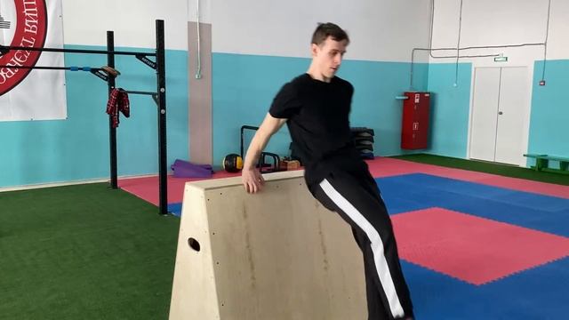 КАК НАУЧИТЬСЯ ПАРКУР ЭЛЕМЕНТУ "ДЭШ" ЗА 5 МИНУТ / How to "DASH VAULT" TUTORIAL смотреть онлайн