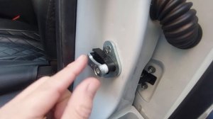 LADA GRANTA CROSS 23 Демпферы замков дверей