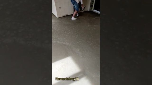 Наливной пол. Дырочки и кратеры на поверхности пола после высыхания. смотреть онлайн