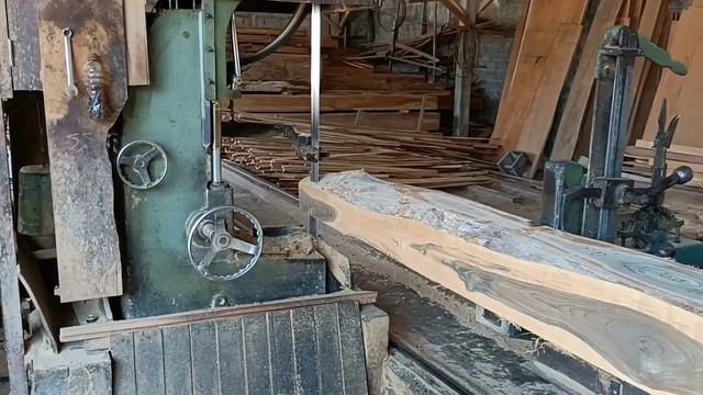 The most satisfying wood sawmill - making 20*20 cm teak wood blocks смотреть онлайн