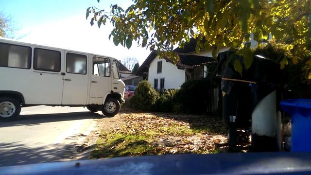 Mercedes 508D start and short drive смотреть онлайн