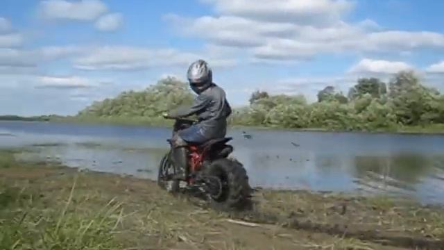 Мотоцикл на шине низкого давления смотреть онлайн